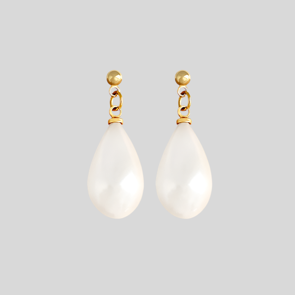 Gold Teardrop Pearl Earrings